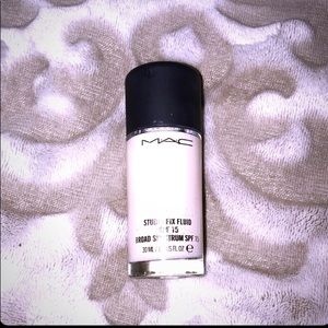 MAC Studio Fix Foundation